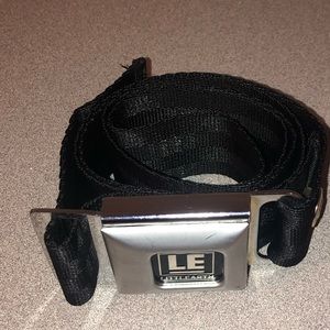 Seatbelt buckle belt